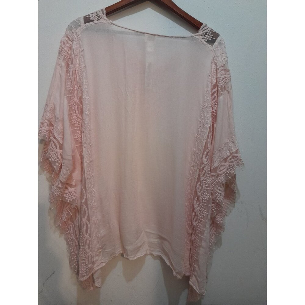 Chicos Boho Casual Party Embroidered Asymmetrical Fairy Blouse Size L/XL Pink - Picture 8 of 10